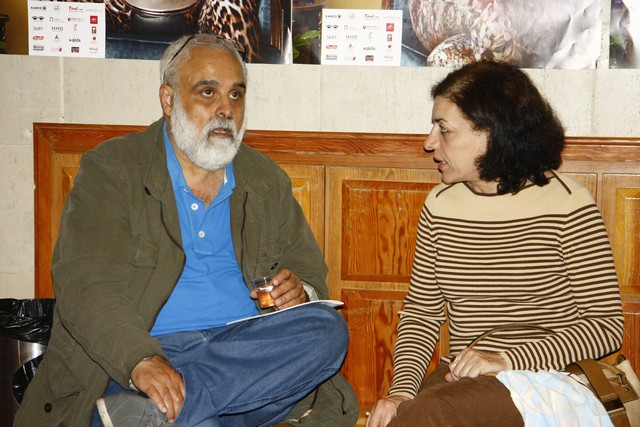 Znoud El Sitt at Theatre Monot