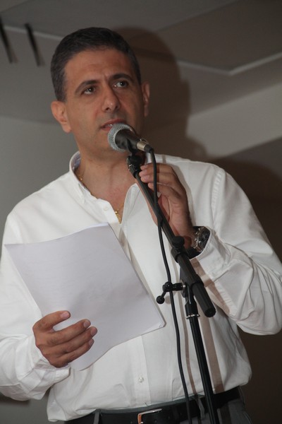 Malak Al Intizar a poetry night by Desiree Saccal