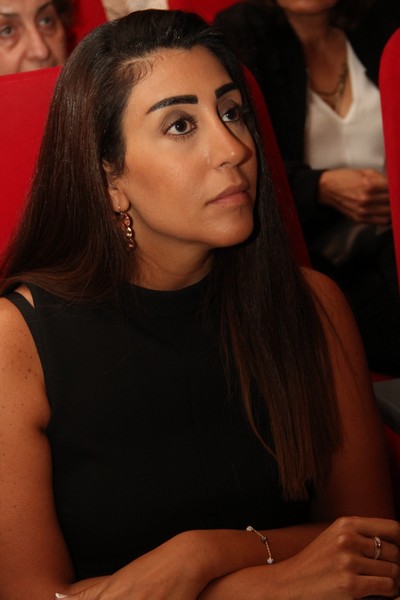 Malak Al Intizar a poetry night by Desiree Saccal