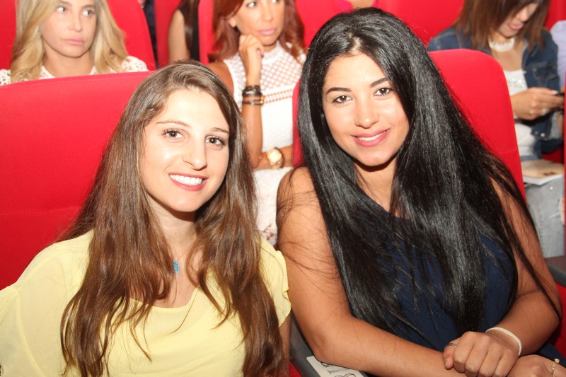 Malak Al Intizar a poetry night by Desiree Saccal