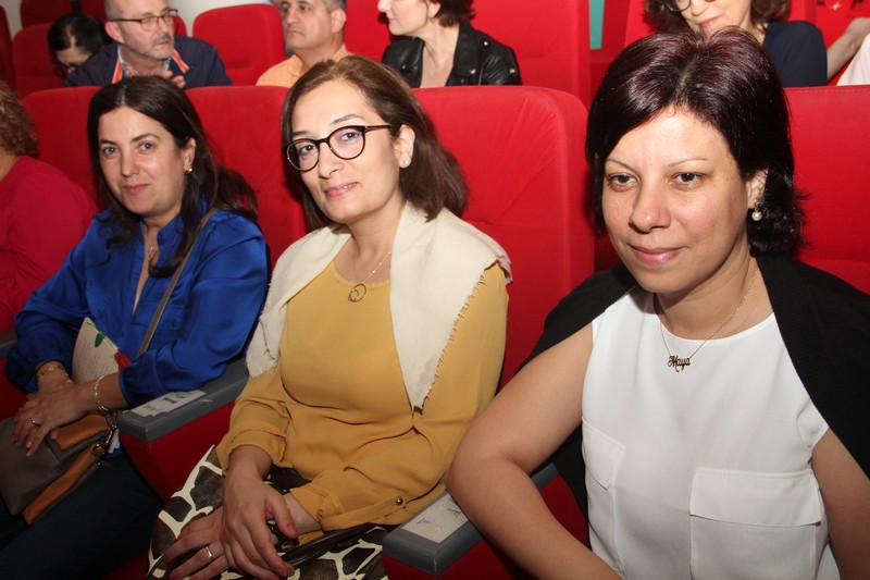Malak Al Intizar a poetry night by Desiree Saccal