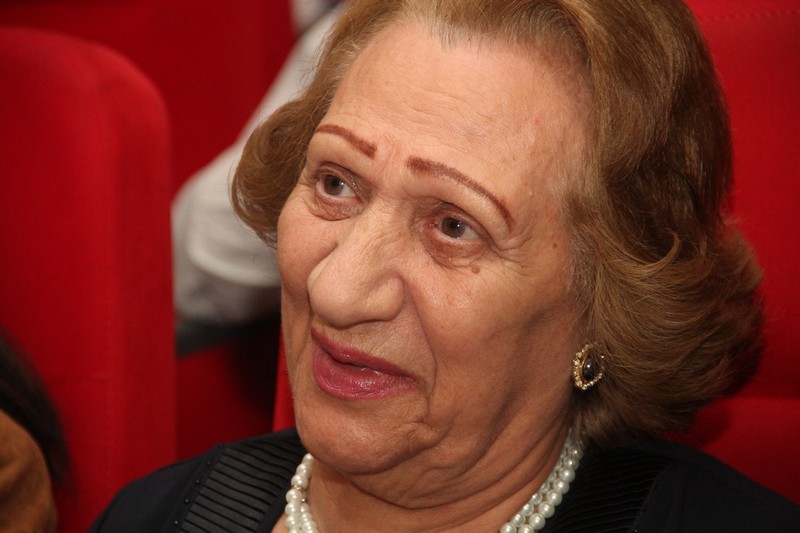 Malak Al Intizar a poetry night by Desiree Saccal