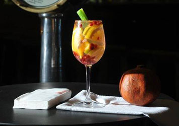 Cocktails a la trende at Bar National 
