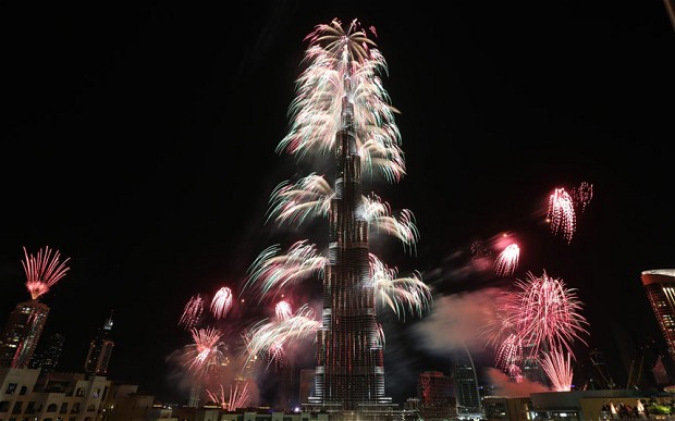 Dubai New Years Eve fireworks display breaks world record