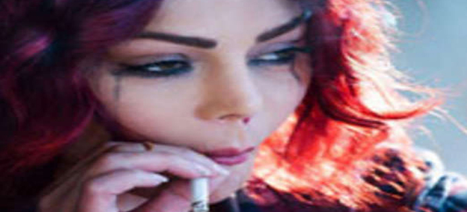 هيفا وهبي تتعرض للضرب وتدخن السجائر…في كلام على ورق