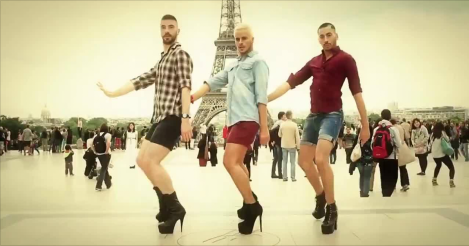 Three Guys Dance to Beyoncé in Heels!
