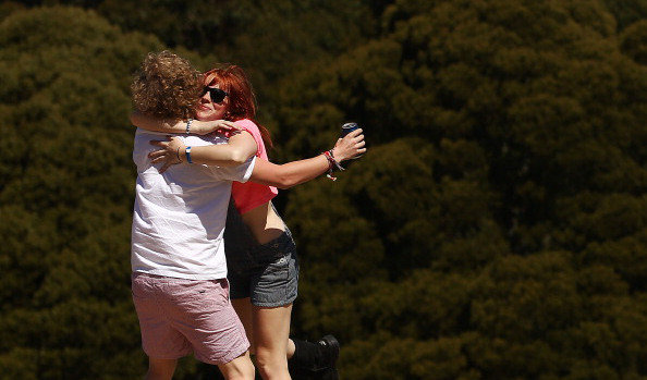 New App Cuddlr Connects Strangers For Just Cuddles