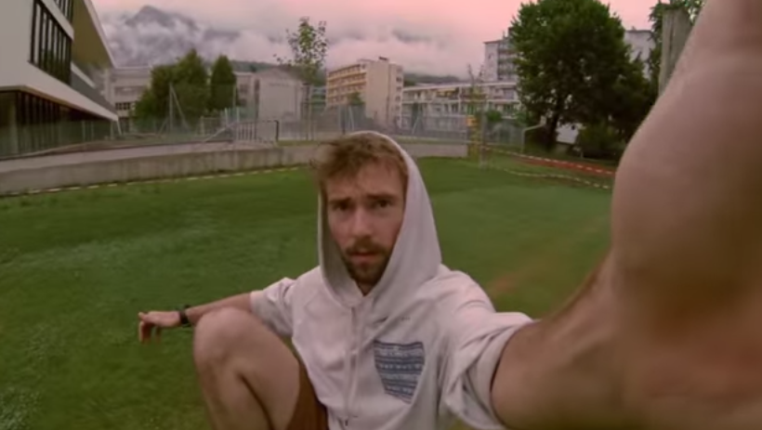 NIXIE The first wearable and flyable camera that follows you