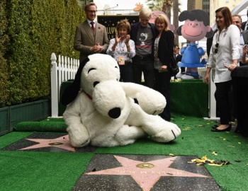 Snoopy Gets a Star on Hollywoods Walk of Fame