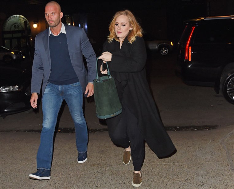 Adeles new Hot Bodyguard Is Causing an Internet Meltdown
