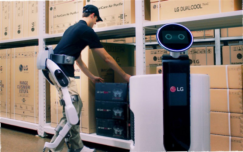 LG to usher in new era of AI robotics with wearable robot