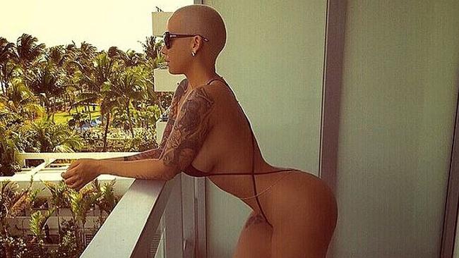 Amber Rose posts flesh-flashing bikini photos
