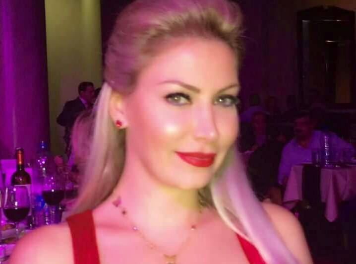 Christina Sawayas New Life with her new love 