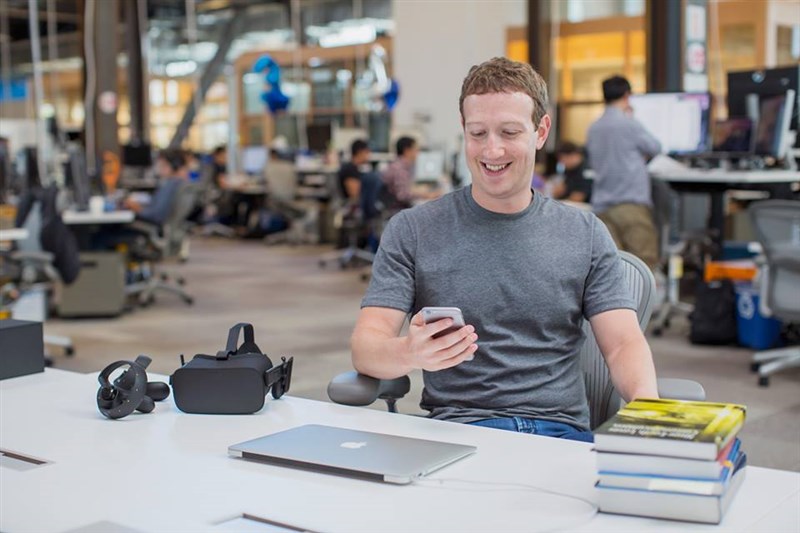 Facebook Testing a New Kind of Trending Topics Module