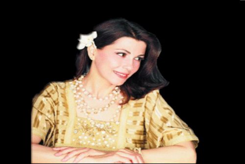 غزل للفنانة اللبنانية ماجدة الرومي في تموز