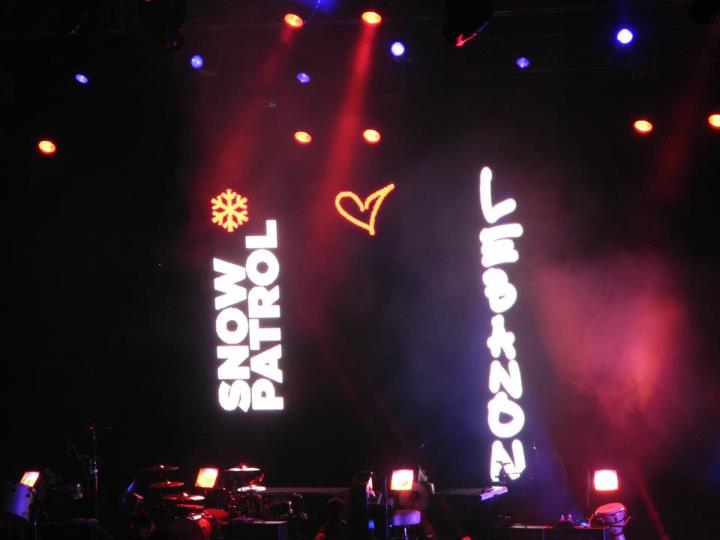 Lead Singer of Snow Patrol Dedicates the Song He Usually Dedicates for His Father to Lebanon!