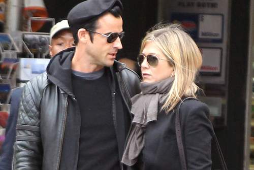 Jennifer Aniston engaged to Justin Theroux