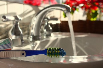 Eight Benefits to Brushing Your Teeth
