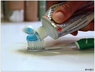 Eight Benefits to Brushing Your Teeth