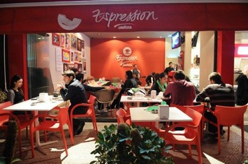 Espression by Lavazza takes Hamra to Italy!