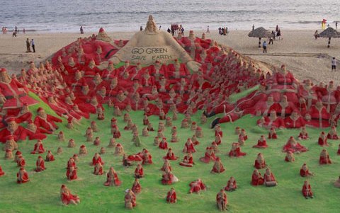 World record: 500 santa clauses.