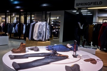 GS Launches its New Store Concept with the Opening of its New Store in Dunes.