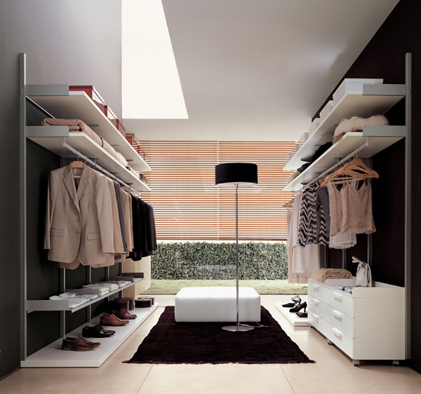 Exceptional Walk In Closets To Accentuate Your Fashion Collections