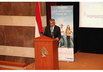 Eight Years and Still Going Strong: PepsiCos 2013 Tomooh Scholarship Program Launches for the 8th Year in the Ministry of Education 