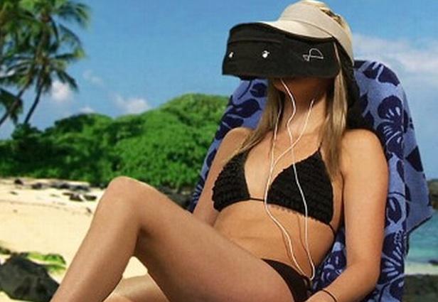 10 iPhone Cases You will Never Fit in Your Pocket