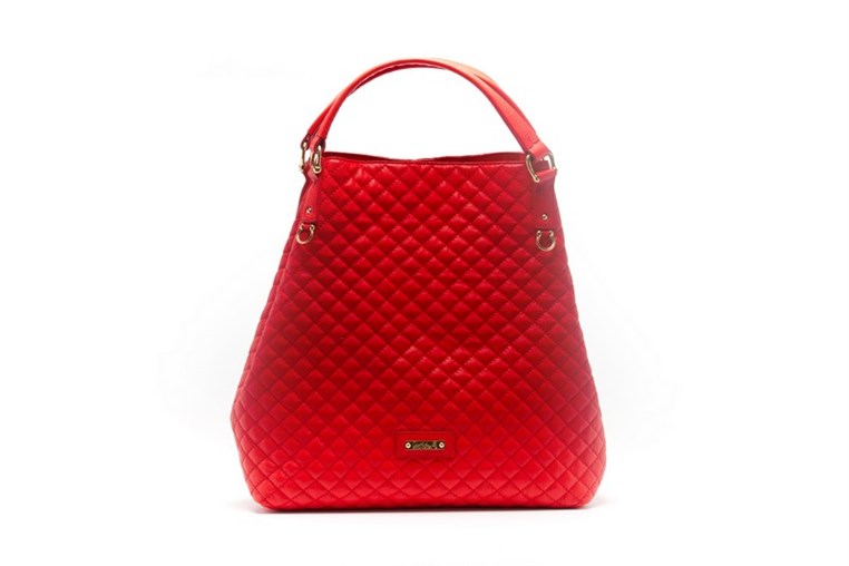 Musette brand was born 12 years ago in Romaine a love for luxury and elegance. 