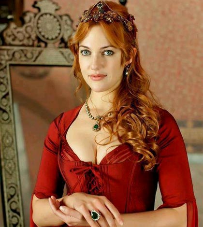 Meryem Uzerli Officially Leaves Harim Al Sultan