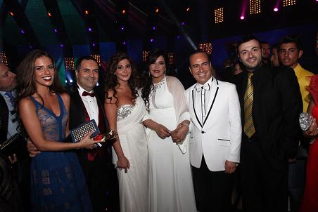 لارا اسكندر أفضل فنانة عربية جديدة 