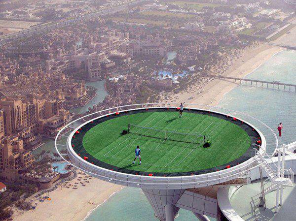 Worlds highest tennis court at Burj-al-Arab, Dubai