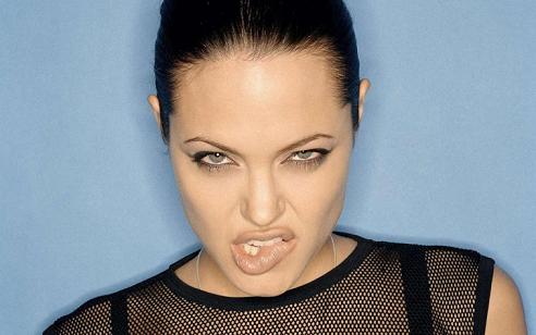 Angelina Jolie likes to eat cockroaches!!