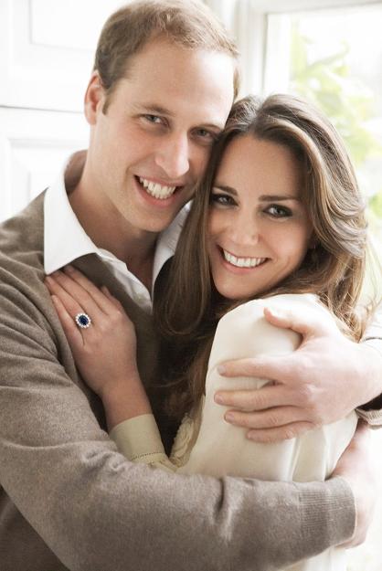 Prince Williams wife Kate gives birth to a baby boy