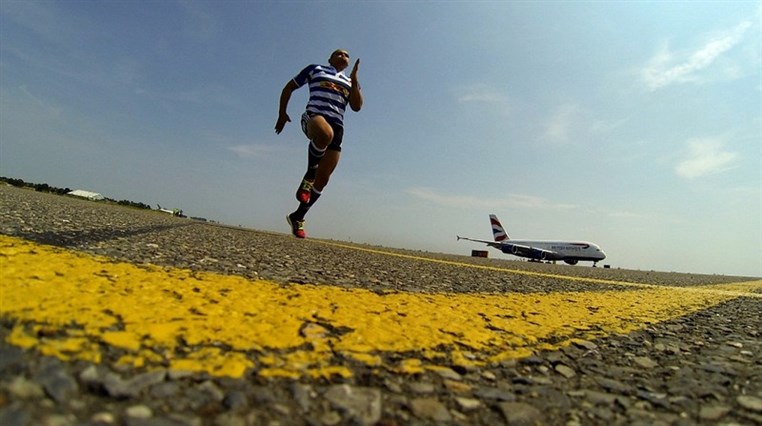 Can a man outrun a plane British Airways find out with their new A380
