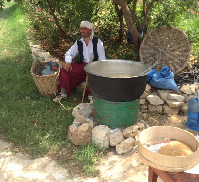 Hek Min Hebb Lebnen Event at Arnaoon Village Batroun