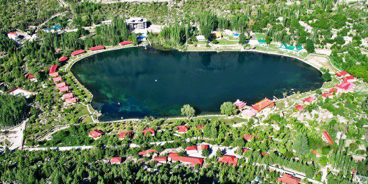 Lower Kachura Lake