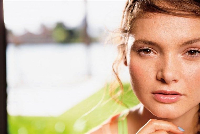 Aerie Real Embraces Natural Beauty