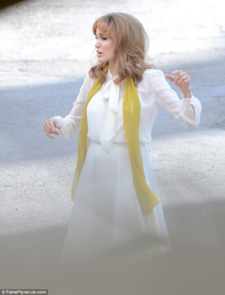 Angelina Jolie goes blonde on set of By The Sea in Malta 