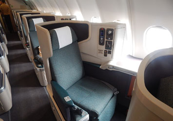 7 Tricks to Help You Upgrade To A First Class Seat On A Flight