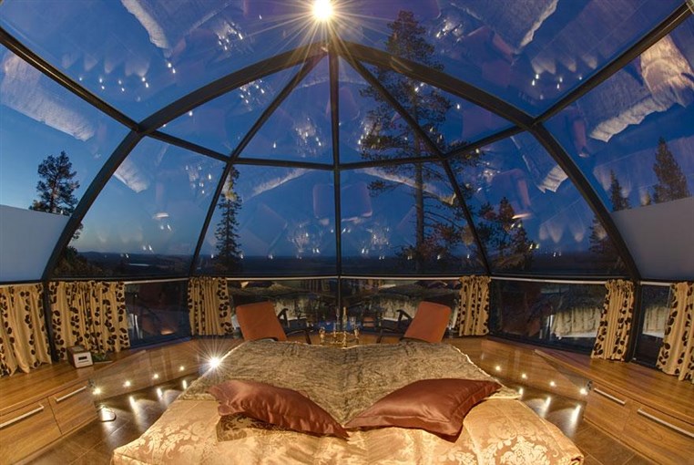 10 Amazing Hotels You Need To Visit Before You Die