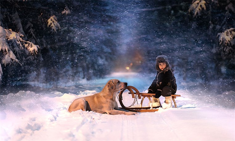 Russian Mother Takes Magical Pictures 