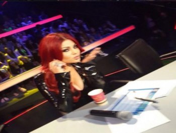 هيفاء بإطلالتها الأجرأ  في شكلك مش غريب