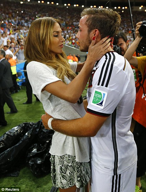Germanys WAGs celebrate in style