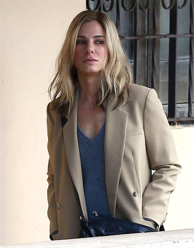 Blonde Sandra Bullock