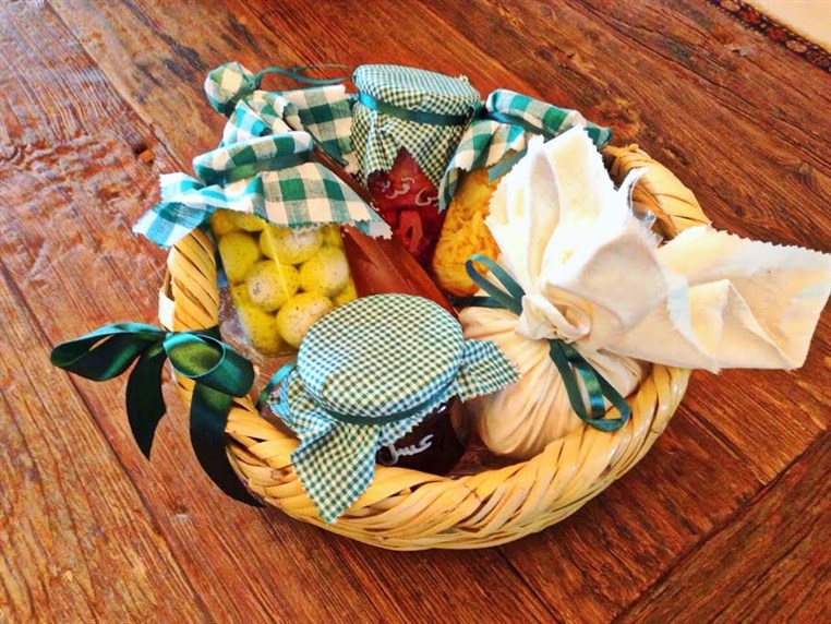 Eid el Fitr Basket by the House of Mouneh to support Refugees and Lebanese women. 