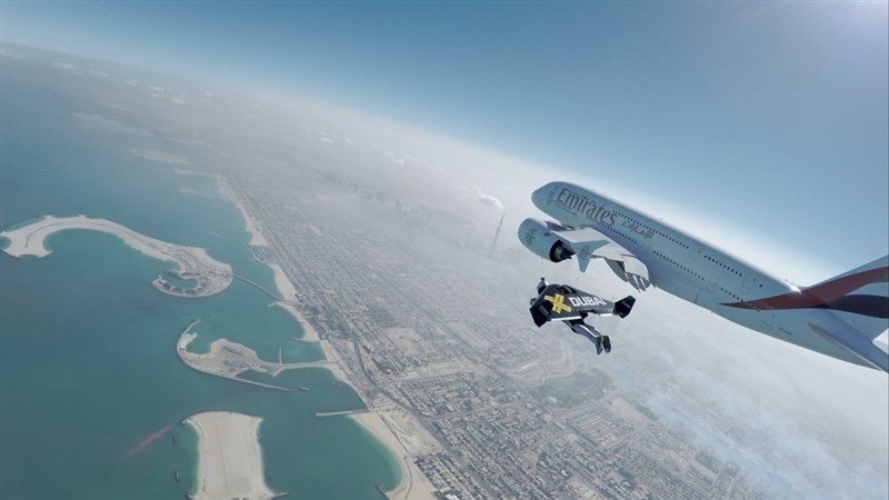 In Video: Jetpack Sighting spotted flying a jetpack over airspace Near International Airport