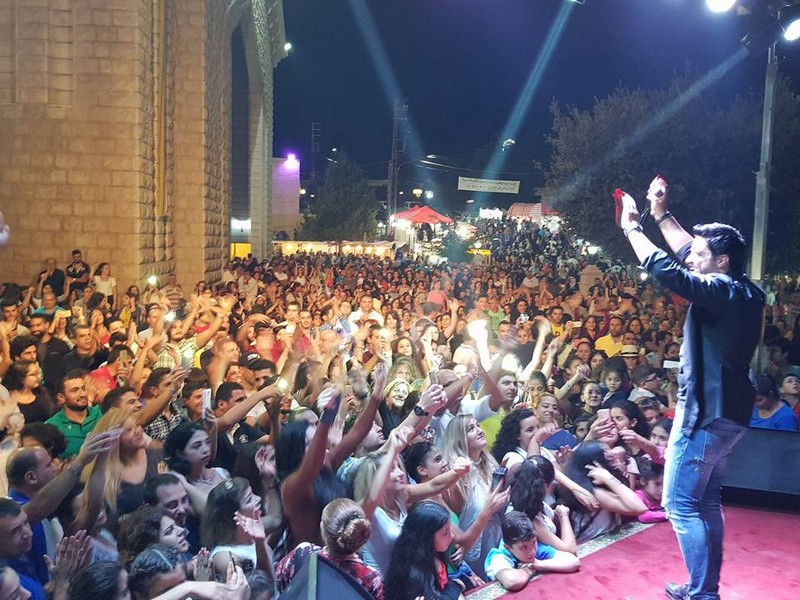 فيطرون تستقبل هشام الحاج بالارز والزغاريد