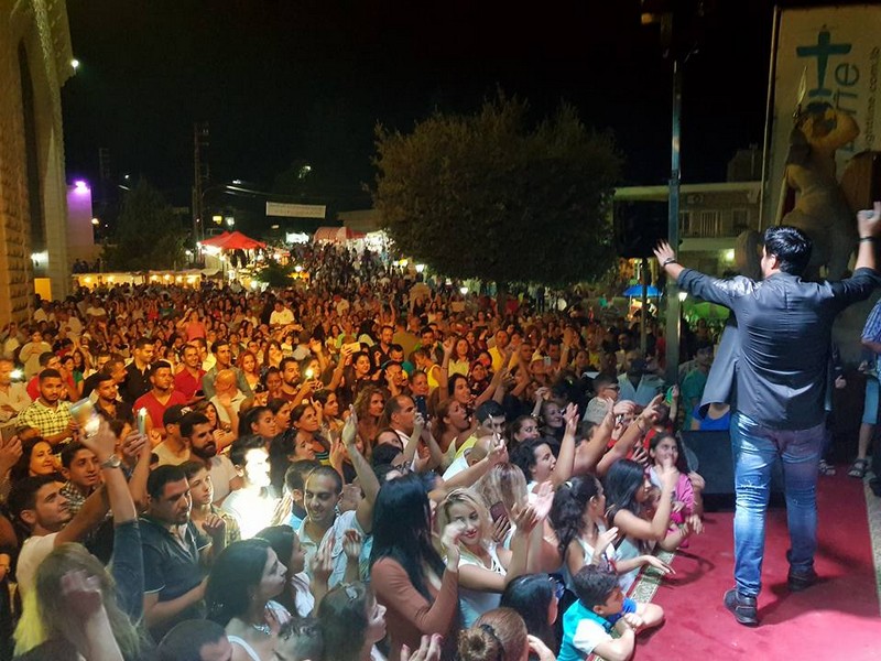 فيطرون تستقبل هشام الحاج بالارز والزغاريد